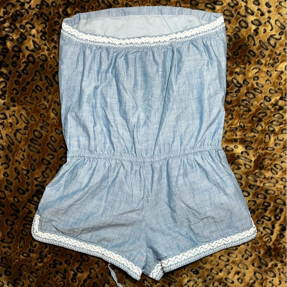 Blue Strapless Top with White Embroidery - Picture 3 of 5